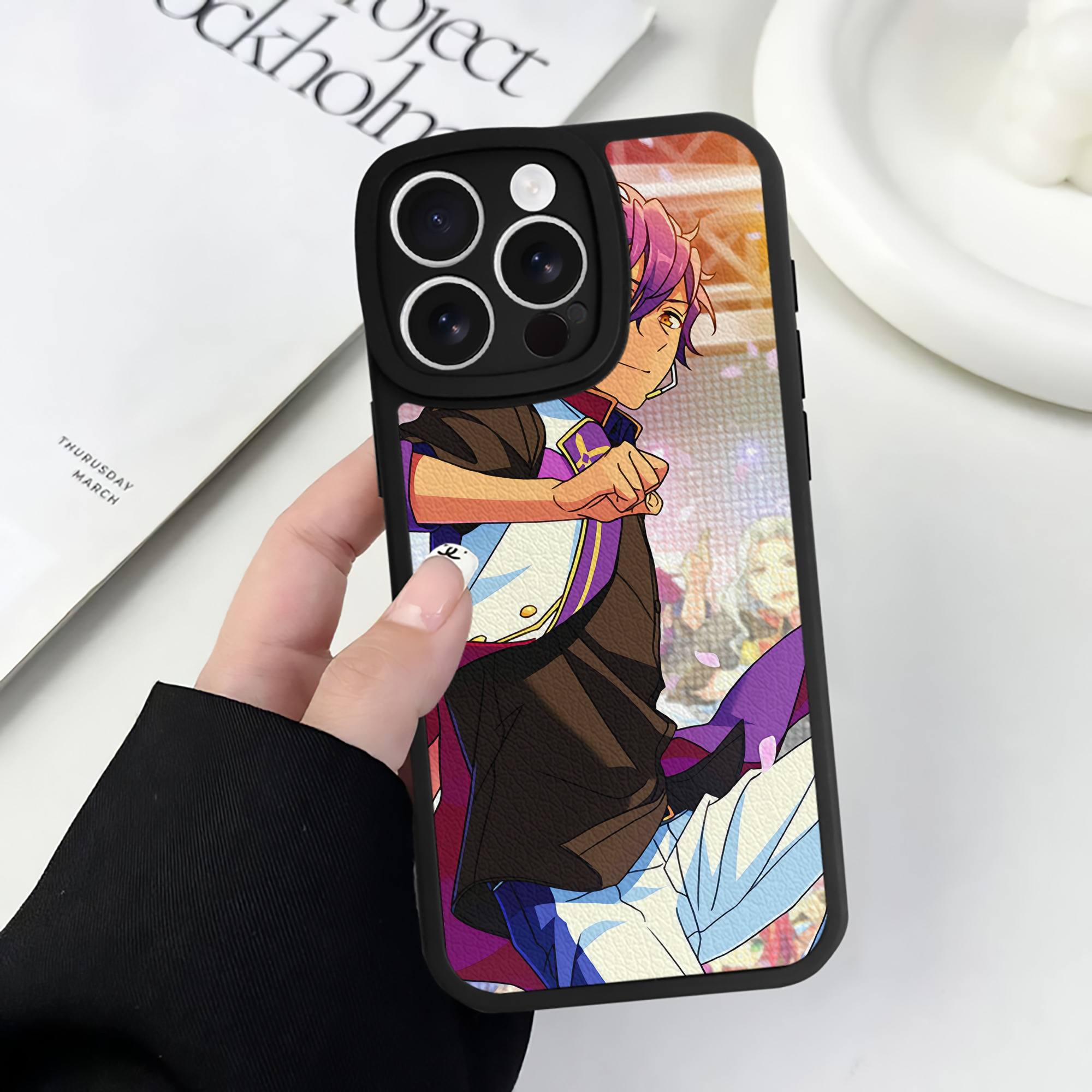 （画像用） あんさんぶるスターズ! Ensemble Stars 【iPhone 16シリーズ対応】シリコンスマホケース（レザー調） 材質：シリコン